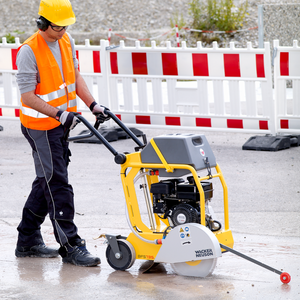 BFS1350 - Floor Saw