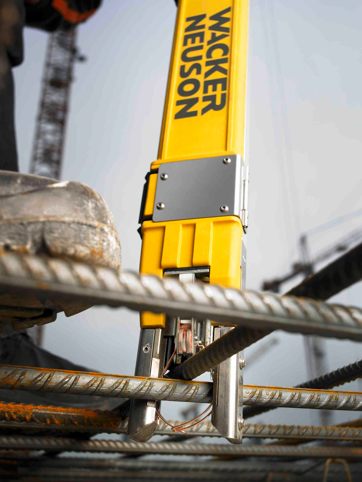 DF16 - Rebar Tier: Intelligent rebar tying