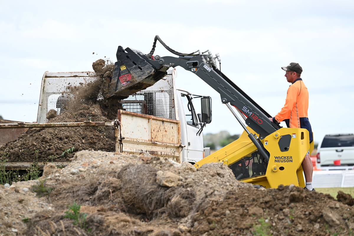 SM120 - Utility Track Loader