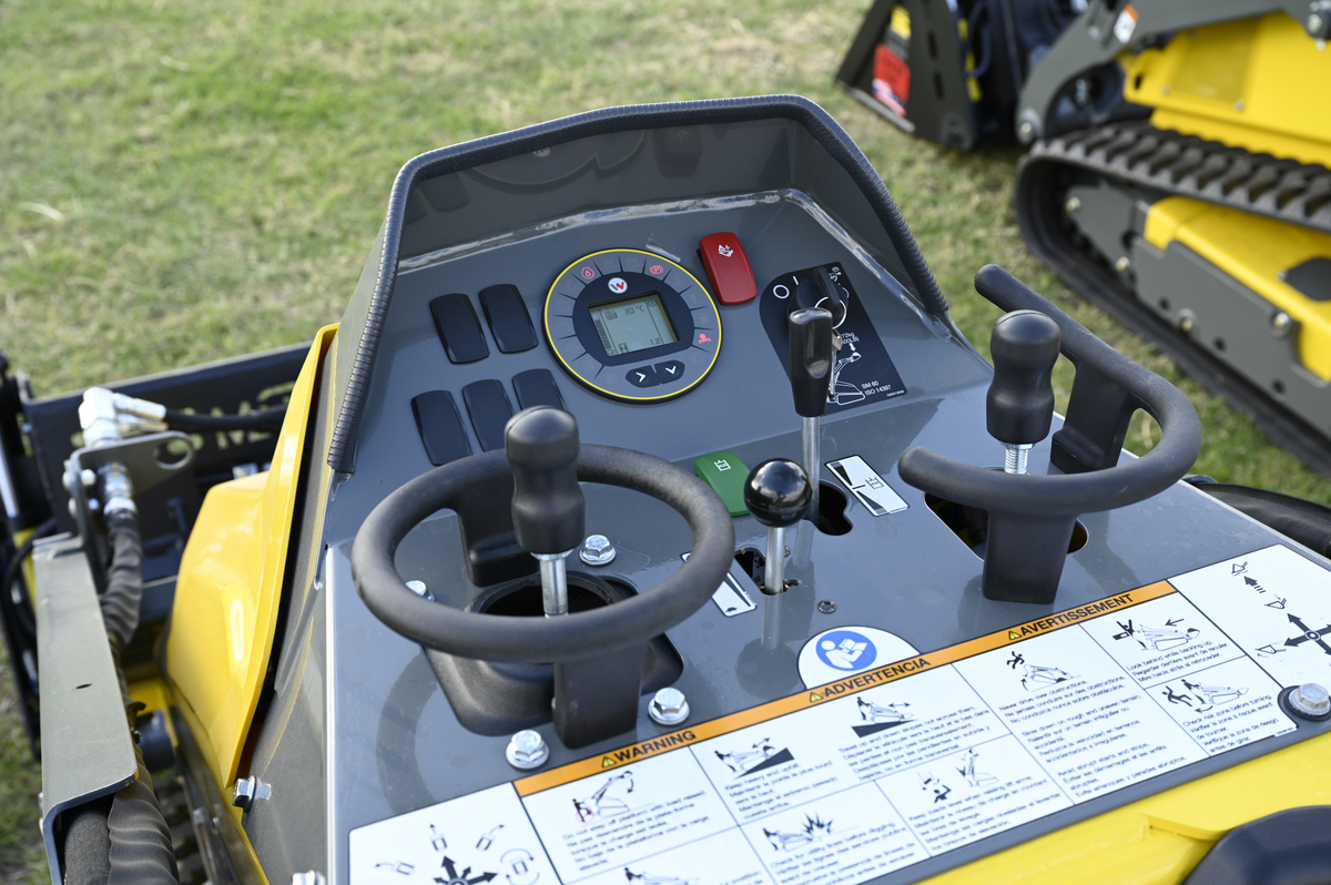 SM120 - Utility Track Loader