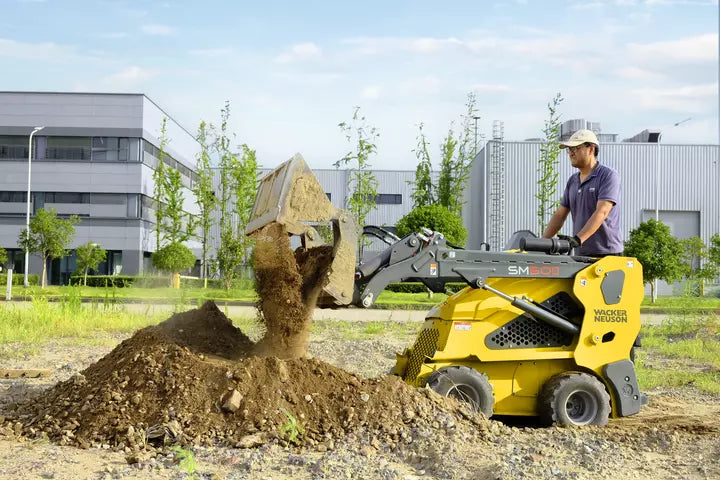 SM50D - Utility Track Loader